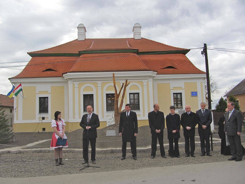 Mezőgecse01